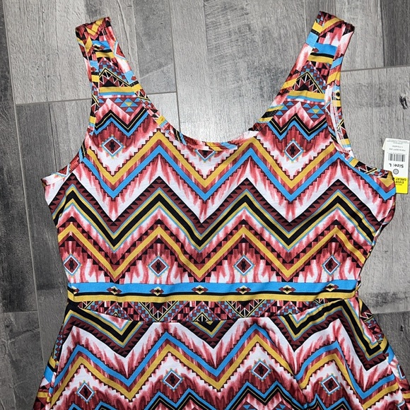 Bobbie Brooks - Picture 3 of 3